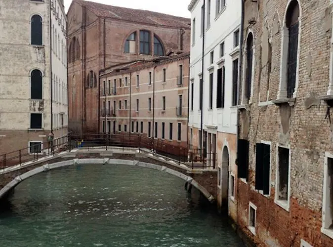 Appartamento La Gondola - Beautiful Canal View